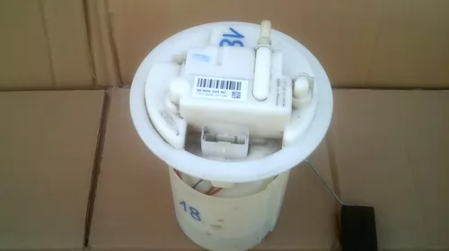 Pompa de alimentare pentru Peugeot 207 , motorizare 1.6 benzina, cod 9684934480 [2]