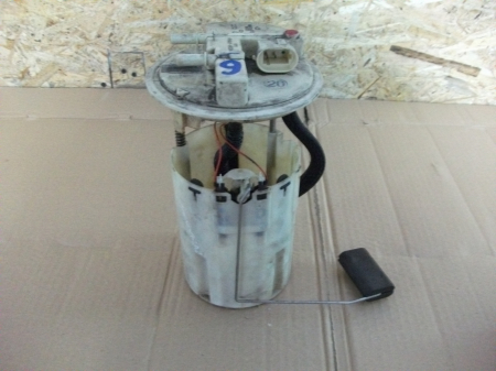 Pompa de alimentare pentru Renault Laguna 2, motorizare 1.5 diesel, cod 8200004958 [1]
