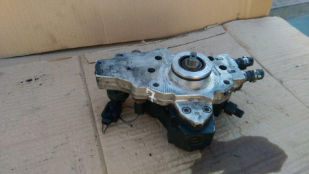 Pompa de inalta presiune pentru Mercedes C-Class W203, motorizare 2.2 diesel, cod A6480700001 [2]