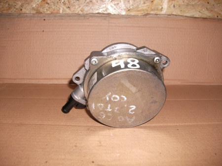 Pompa vacuum - Pompa de vacuum pentru Audi A6 C6, motorizare 2.7 diesel, cod 057145100T