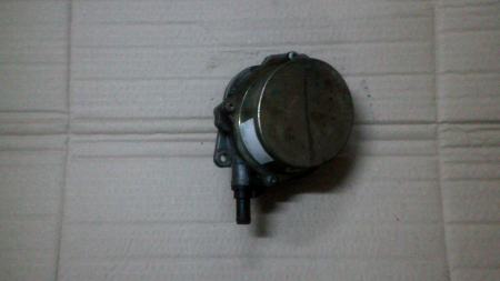 Pompa vacuum - Pompa de vacuum pentru Audi A6 C6, motorizare 3.0 diesel, cod 057145100