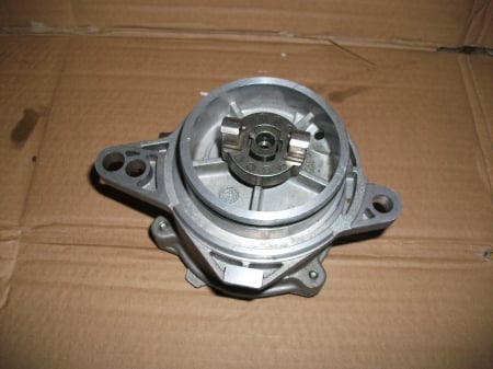 Pompa vacuum - Pompa de vacuum pentru BMW Seria 3 E46, motorizare 2.0 diesel, cod 961/10885-1 , 2249939