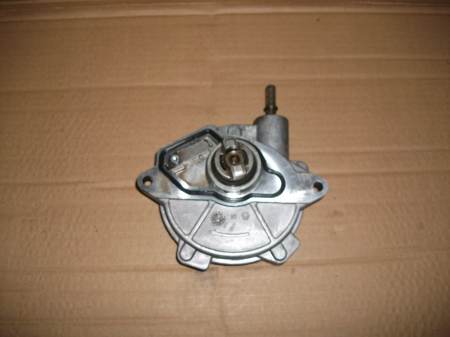 Pompa vacuum - Pompa de vacuum pentru Mercedes B-Class W245, motorizare 2.0 diesel, cod A6402300365