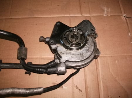 Motoare si anexe - Pompa de vacuum pentru Volkswagen Phaeton , motorizare 5.0 diesel, cod 07Z145209B