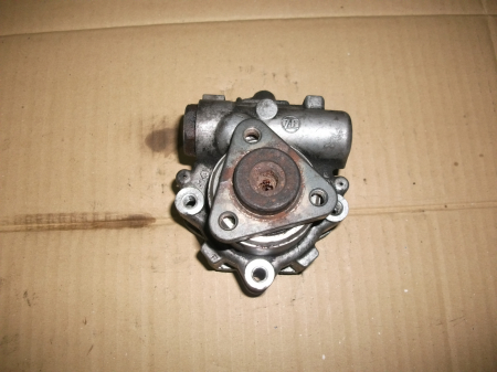Pompa servodirectie pentru Audi A6 C5, motorizare 1.9 diesel, cod 4B0145155T [1]
