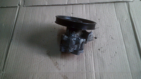 Pompa servodirectie - Pompa servodirectie pentru BMW Seria 3 E91, cod 7692974