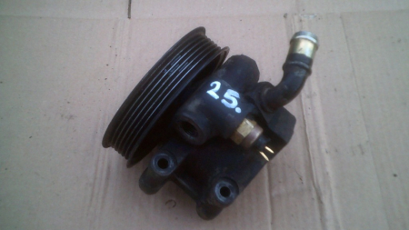 Pompa servodirectie pentru Ford Focus 1, motorizare 1.8 diesel, cod XSAE-3A733-AC [1]
