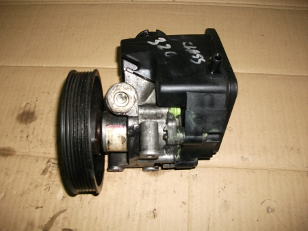 Pompa servodirectie pentru Mercedes S-Class W220, motorizare 3.2 diesel, cod A6112300115 [1]