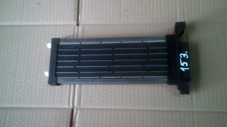 Alte piese de climatizare - Radiator pentru AUDI A4 B7, motorizare 2.0 DIESEL, cod 8E1819011