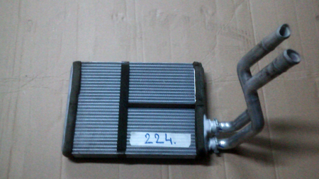 Alte piese de climatizare - Radiator pentru AUDI A4 B8, motorizare 2.0 DIESEL, cod 8K0819699A