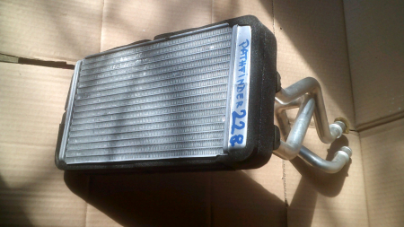 Alte piese de climatizare - Radiator pentru NISSAN Pathfinder R51, motorizare 2.5 DIESEL