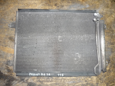 Alte piese de climatizare - Radiator pentru VOLKswagen passat B6, motorizare 1.9 DIESEL, cod 3C0820411C