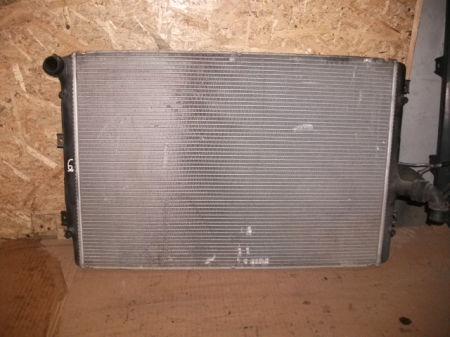 Alte piese de climatizare - Radiator RACIRE MOTOR pentru Volkswagen passat B6, motorizare 2.0 DIESEL, cod 3C0121253Q