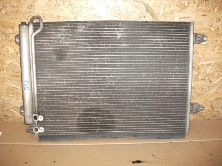 Alte piese de climatizare - Radiator pentru VOLKswagen passat B6, motorizare 2.0 DIESEL, cod 3C0820411C