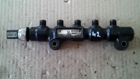 Rampa injectie pentru Ford Focus 2, motorizare 1.6 diesel, cod 9654592680 [1]
