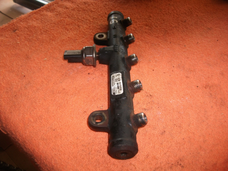 Rampa injectoare Ford S-Max 2.0Tdci, 9681649580, 96582278880, 55PP06-03, an 2006-2015 [1]