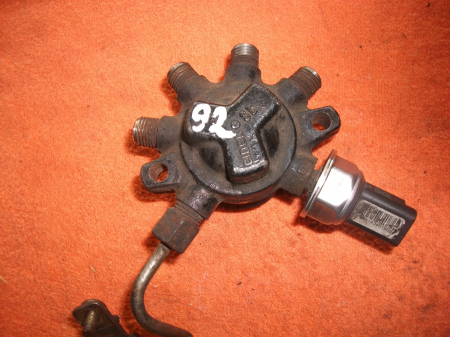 Injectie - Rampa injectoare Ford Focus 1 motor 1.8 tdci, 1S4Q9D280AD, 9307Z507A, 55PP03-01, an 1998-2004