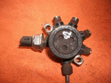 Rampa injectoare Ford Focus 1 motor 1.8 tdci, 1S4Q9D280AD, 9307Z507A, 55PP03-01, an 1998-2004 [1]