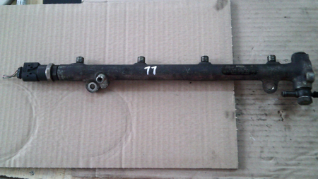 Motoare si anexe - Rampa injectie pentru Mercedes c-class w203, motorizare 2.2 diesel, cod A6110700095