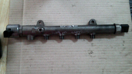 Motoare si anexe - Rampa injectie pentru Mercedes c-classe w204, motorizare 2.2 diesel, cod A6510700595