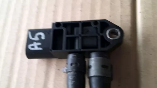 Senzor pentru Audi A5 8T, cod 0281006005 [2]