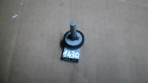 Senzori - Senzor pentru Audi A6C6 , cod 1J0907543A