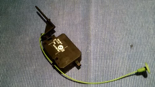 Senzor pentru BMW Seria 7 E65, cod 6987638 [1]