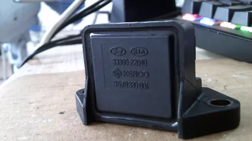 Senzor pentru Hyundai Getz , cod 39360-22040 [1]