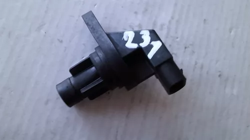 Senzori - Senzor pentru Mercedes C-class W204, cod A0061537728