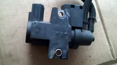 Senzor pentru Toyota Avensis T250, cod 25819-0R010 [1]