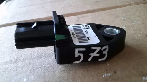 Senzor pentru Toyota Avensis T250, cod 89834-05010 [1]