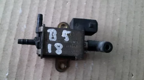 Senzor pentru Volkswagen Passat B5, cod 026906263H [1]