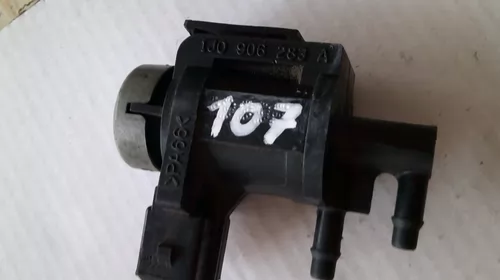 Senzori - Senzor pentru Volkswagen Passat B5, cod 1J0906283A