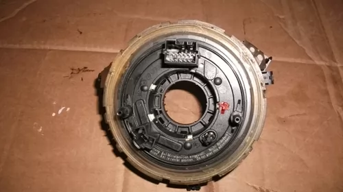 Spirala volan pentru Volkswagen Phaeton , cod 8E0953541D [1]