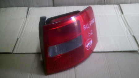Stop , tripla dreapta Audi A6 C5, combi / break Allroad, cod 4B9945096F, an 1997-2004 [1]
