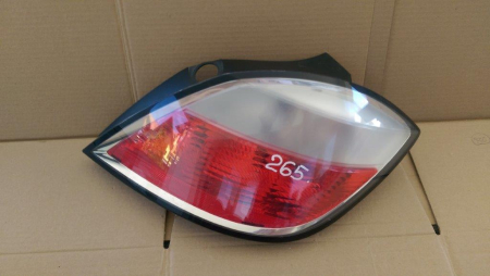 Stopuri - Stop dreapta Opel Astra H, hatchback, 24451837, an 2004-2010