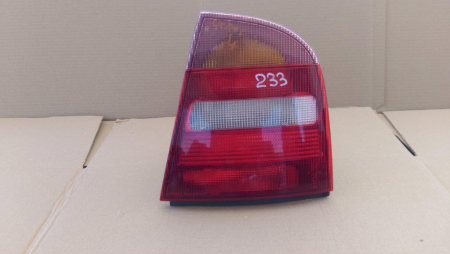 Stop dreapta Skoda Octavia 1, caroserie Hatchback / Liftback / Berlină cod 1U6945112, an 1996-2004 [1]