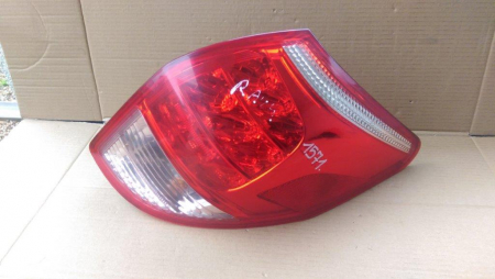 Elemente de caroserie - Stop dreapta pentru Toyota Rav4 XA 30 AN 2005-2010