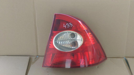 Electrica si electronica - Stop dreapta Ford Focus 2, sedan, an 2004-2011