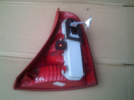 Elemente de caroserie - Stop stanga Renault Clio 2, hatchback facelift , 8200071413, an 2002-2007