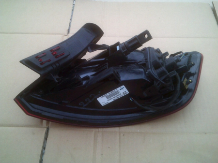 Stop stanga Audi A3 8V, sportback , cod 8V4945095, an 2013-2021 [3]