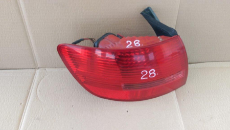 Electrica si electronica - Stop stanga Audi A6 4F C6, combi, break, 89034302, an 2004-2007