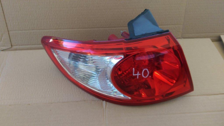 Stopuri - Stop stanga pentru Hyundai Santa Fe 2, cod 92401-2B000