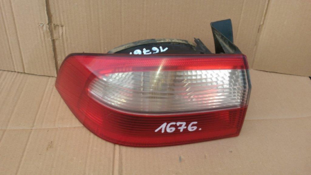Elemente de caroserie - Stop stanga pentru Renault Laguna 2, cod 8200002473