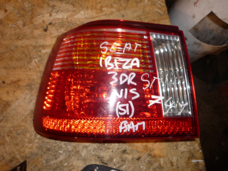 Elemente de caroserie - Stopuri Stanga pentru SEAT IBIZA 6K, cod 6K6945095J