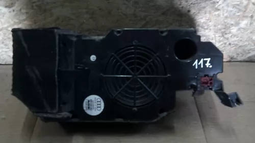 Car audio - Subwoofer spate pentru Audi A6C5 , cod 4B9035382