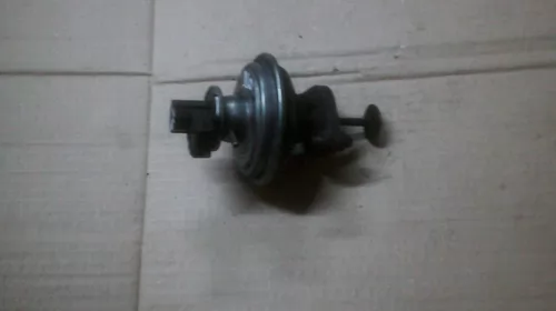 Supapa EGR pentru BMW Seria 5 E60, motorizare 2.0 Diesel, cod 7801942 [1]