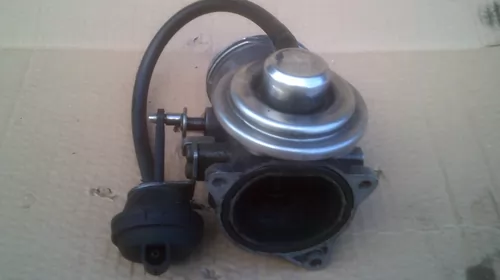 Supapa EGR pentru Volkswagen Golf 4, motorizare 1.9 Diesel, cod 038129637L [1]