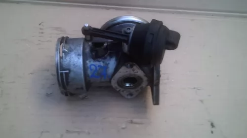 Motoare si anexe - Supapa EGR pentru Volkswagen Passat B5, motorizare 1.9 Diesel, cod 038129637L