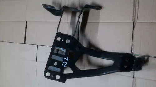 Suport dreapta pentru BMW Seria 5 E60, motorizare 3.0 diesel, cod 7033732 [1]